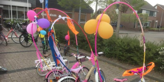 Aftrap oranjeweek in Oostdam